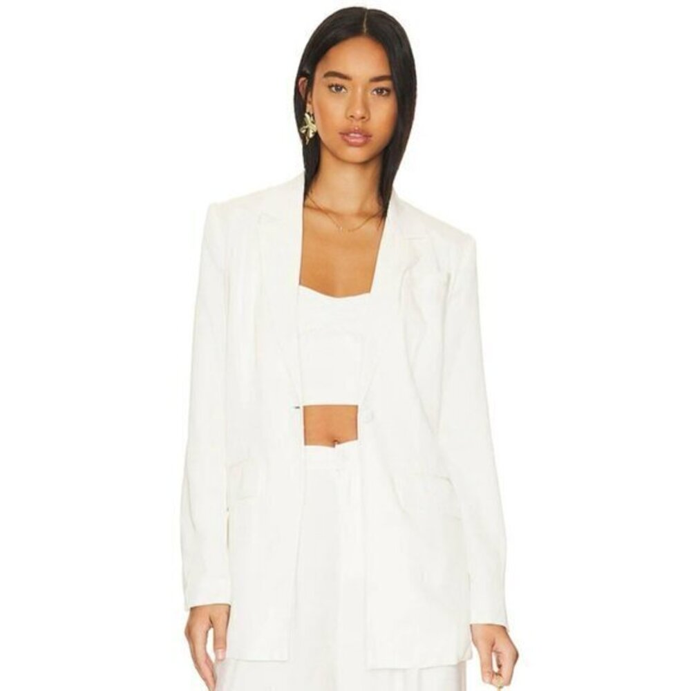 House of Harlow 1960 xREVOLVE Murray Blazer in Off White